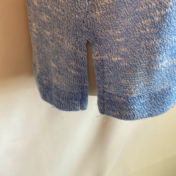 Light Blue Sequined Sweater, Size XL - Picture 5 of 8